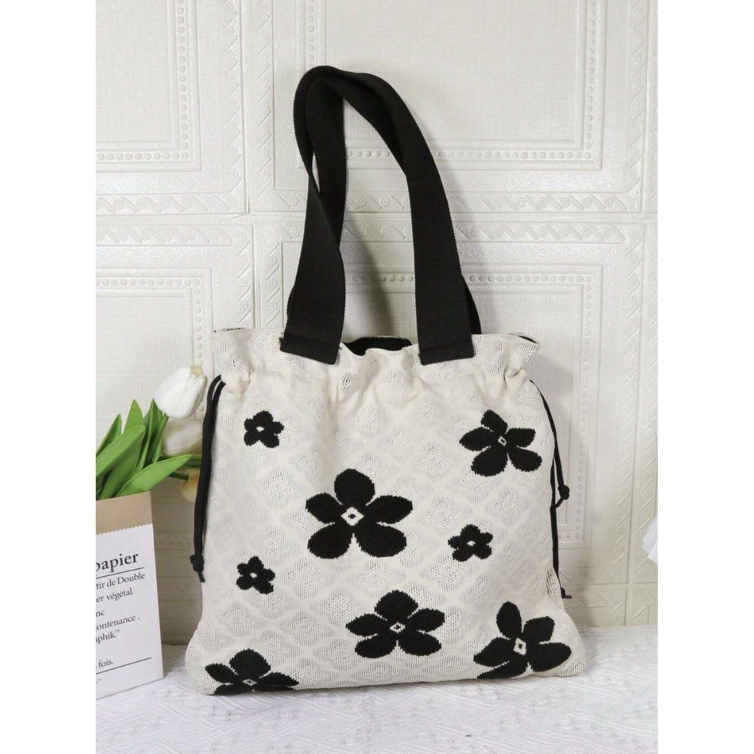 Delia Tote